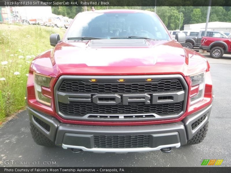 Ruby Red / Black 2019 Ford F150 SVT Raptor SuperCab 4x4