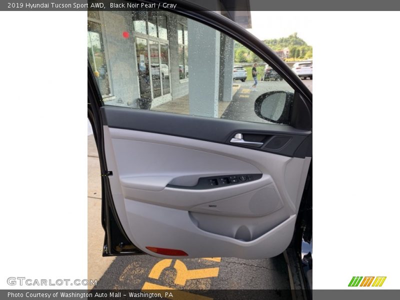 Black Noir Pearl / Gray 2019 Hyundai Tucson Sport AWD