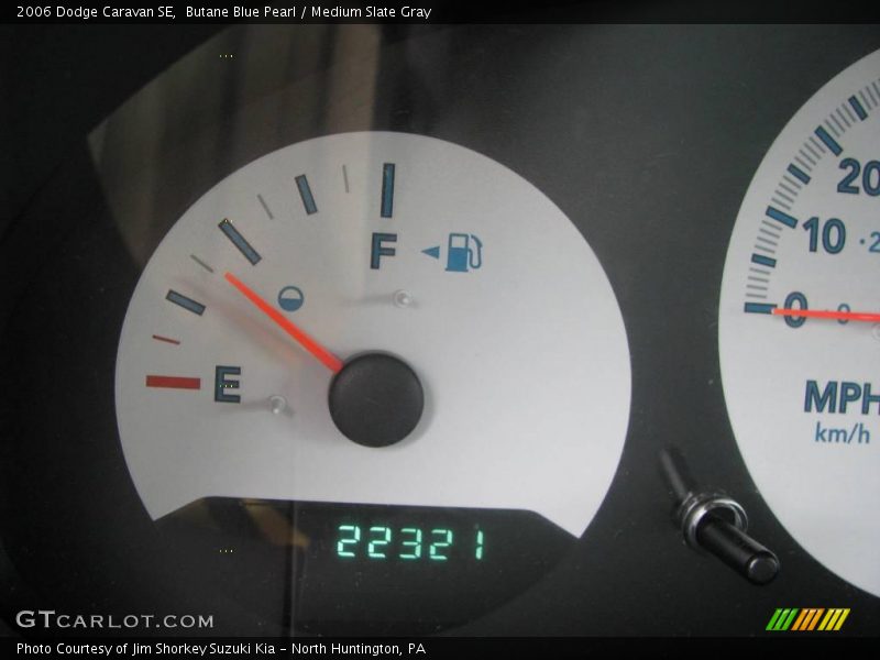 Butane Blue Pearl / Medium Slate Gray 2006 Dodge Caravan SE