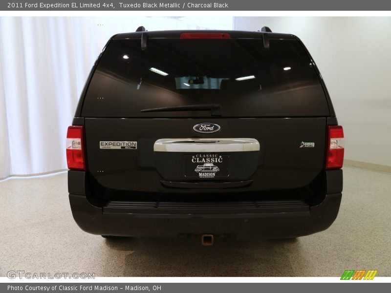 Tuxedo Black Metallic / Charcoal Black 2011 Ford Expedition EL Limited 4x4