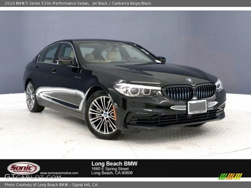 Jet Black / Canberra Beige/Black 2019 BMW 5 Series 530e iPerformance Sedan
