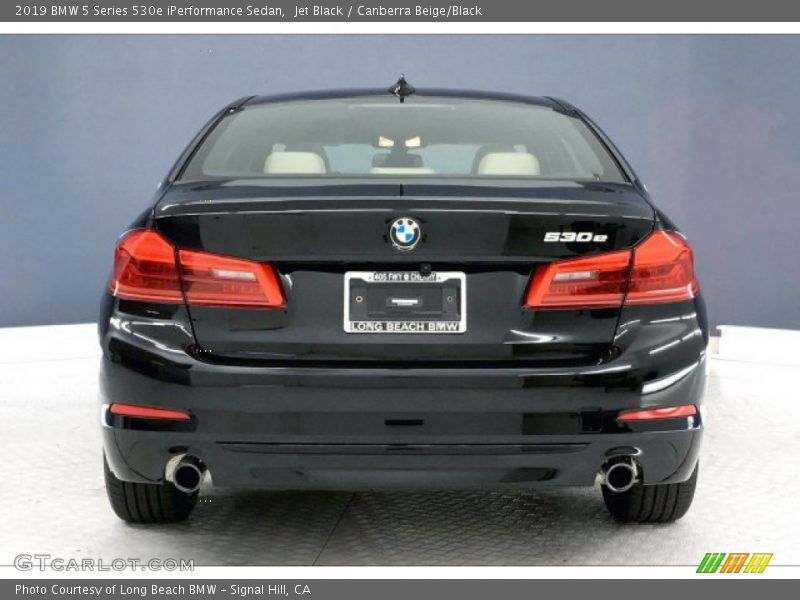 Jet Black / Canberra Beige/Black 2019 BMW 5 Series 530e iPerformance Sedan