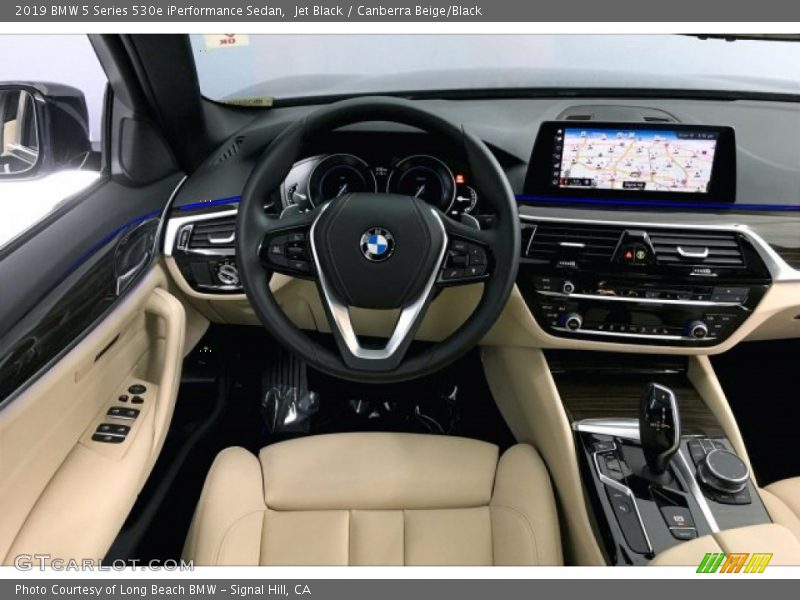 Jet Black / Canberra Beige/Black 2019 BMW 5 Series 530e iPerformance Sedan