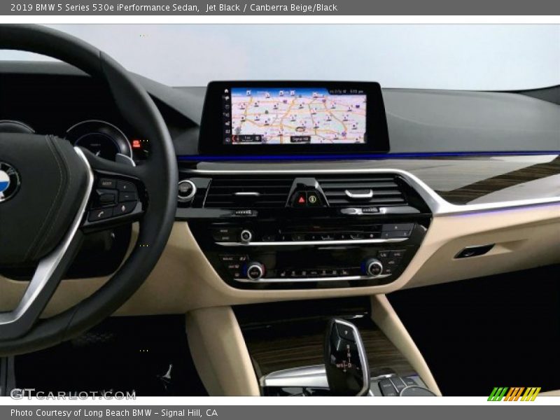 Jet Black / Canberra Beige/Black 2019 BMW 5 Series 530e iPerformance Sedan