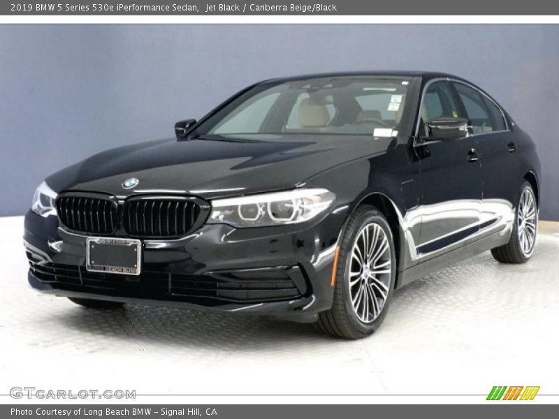 Jet Black / Canberra Beige/Black 2019 BMW 5 Series 530e iPerformance Sedan