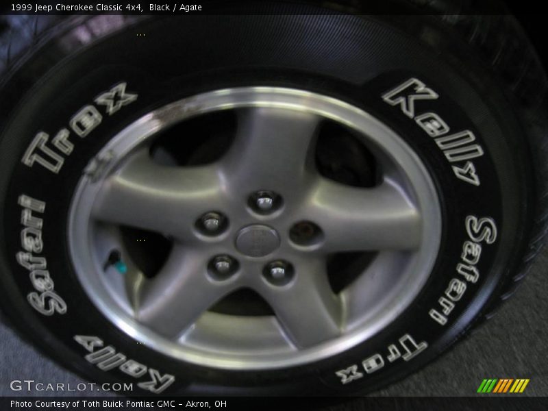 Black / Agate 1999 Jeep Cherokee Classic 4x4