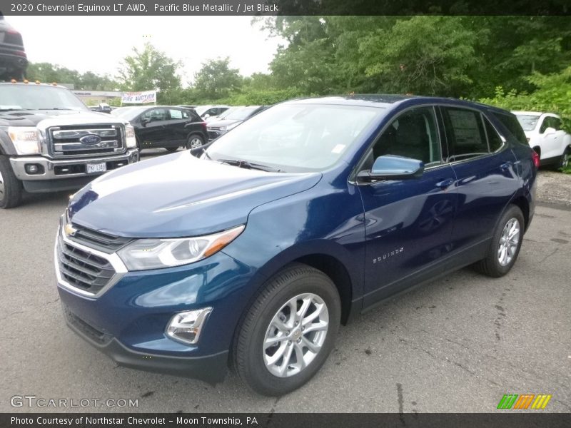 Front 3/4 View of 2020 Equinox LT AWD