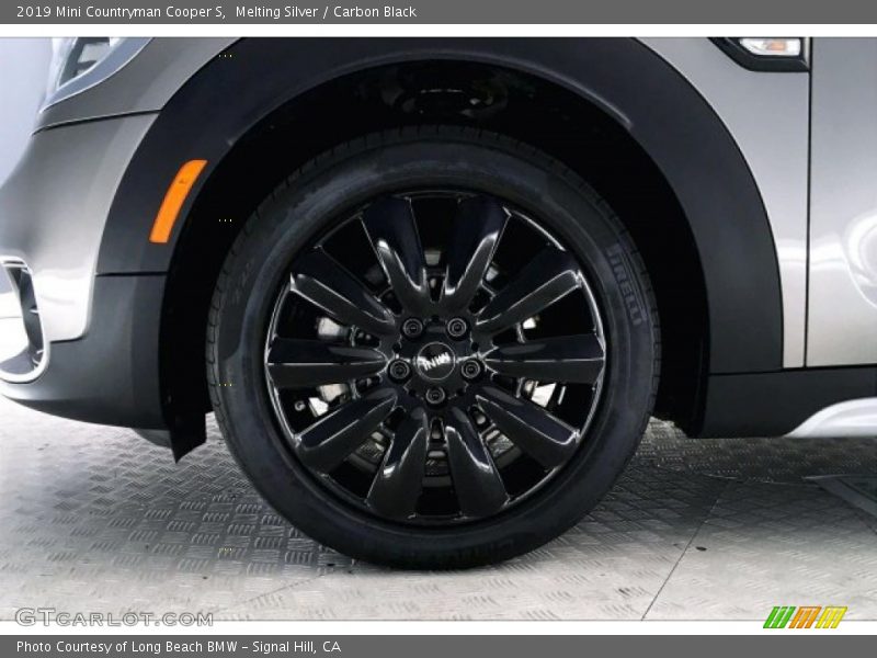 Melting Silver / Carbon Black 2019 Mini Countryman Cooper S