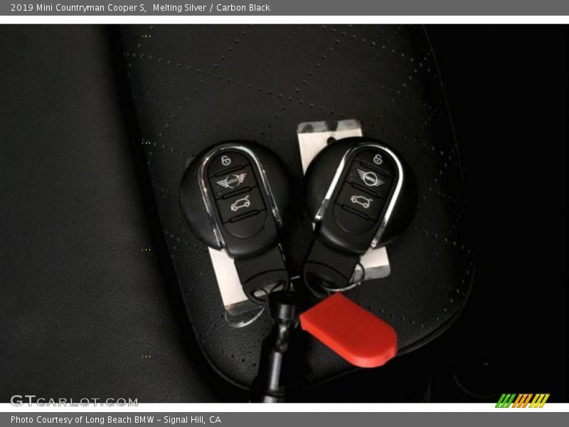 Melting Silver / Carbon Black 2019 Mini Countryman Cooper S