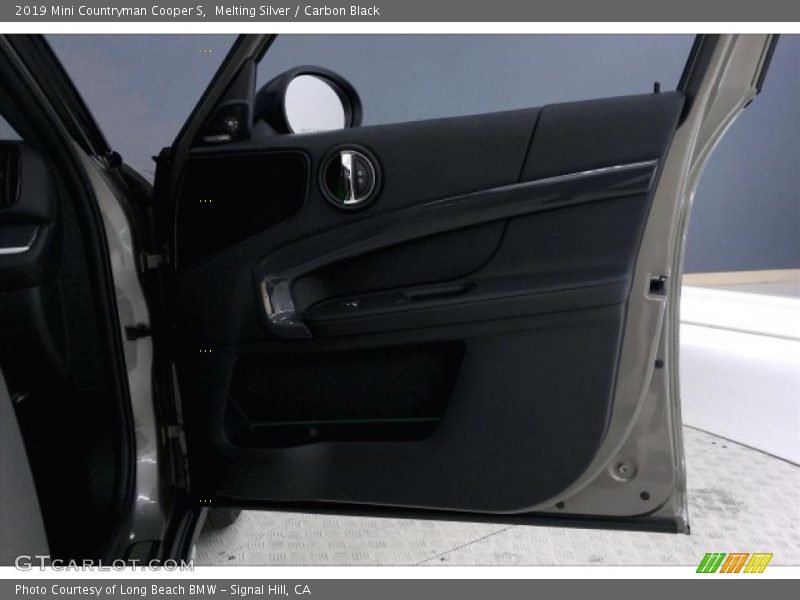 Melting Silver / Carbon Black 2019 Mini Countryman Cooper S