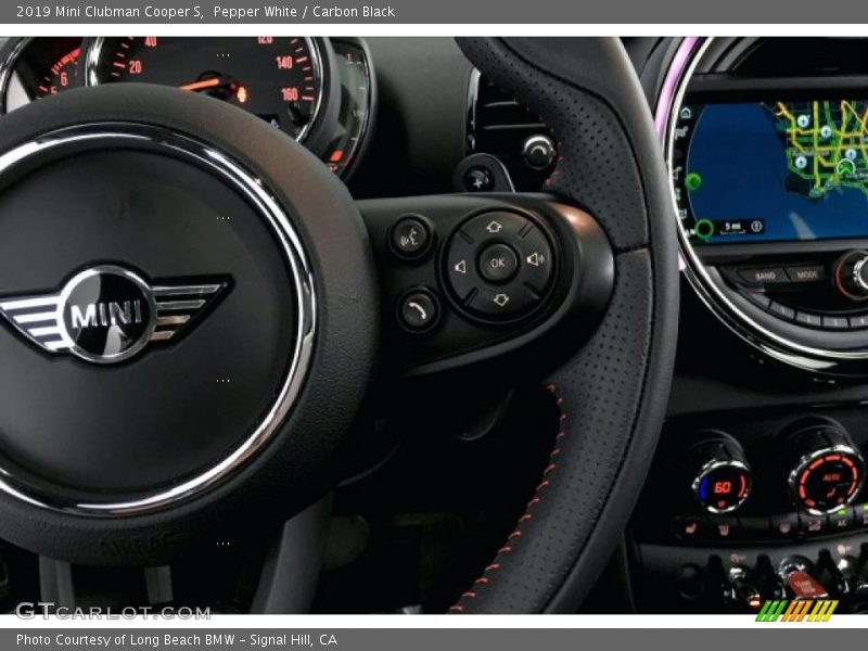 Pepper White / Carbon Black 2019 Mini Clubman Cooper S