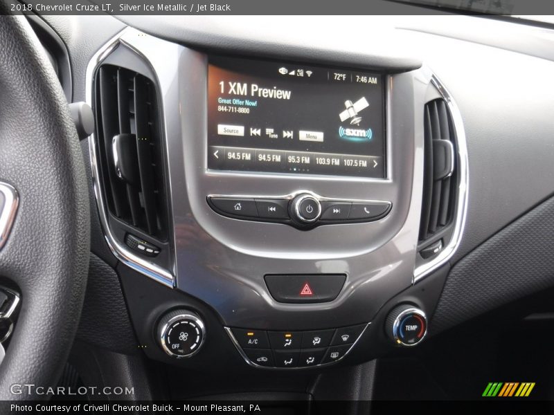 Silver Ice Metallic / Jet Black 2018 Chevrolet Cruze LT