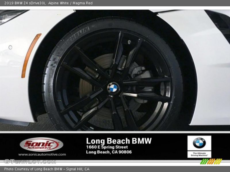 Alpine White / Magma Red 2019 BMW Z4 sDrive30i