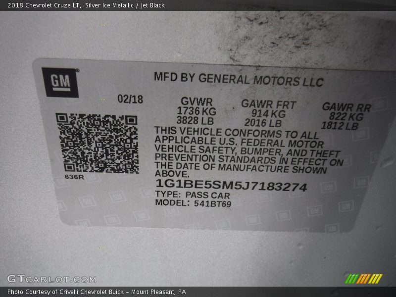 Silver Ice Metallic / Jet Black 2018 Chevrolet Cruze LT