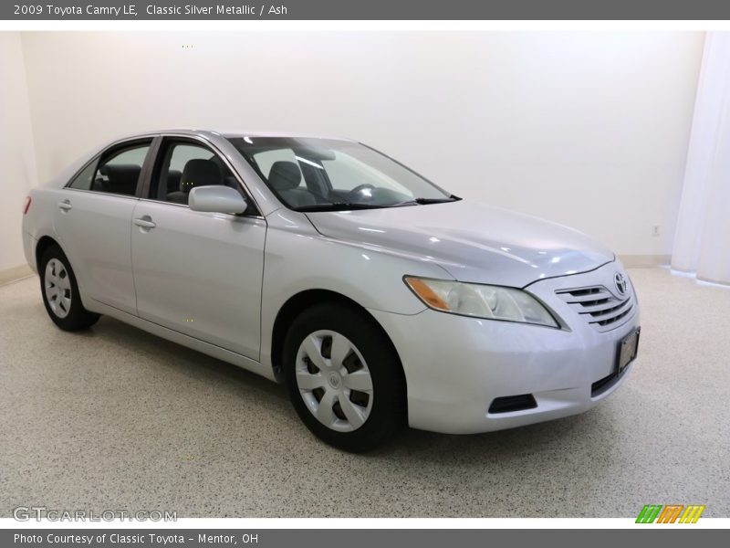 Classic Silver Metallic / Ash 2009 Toyota Camry LE