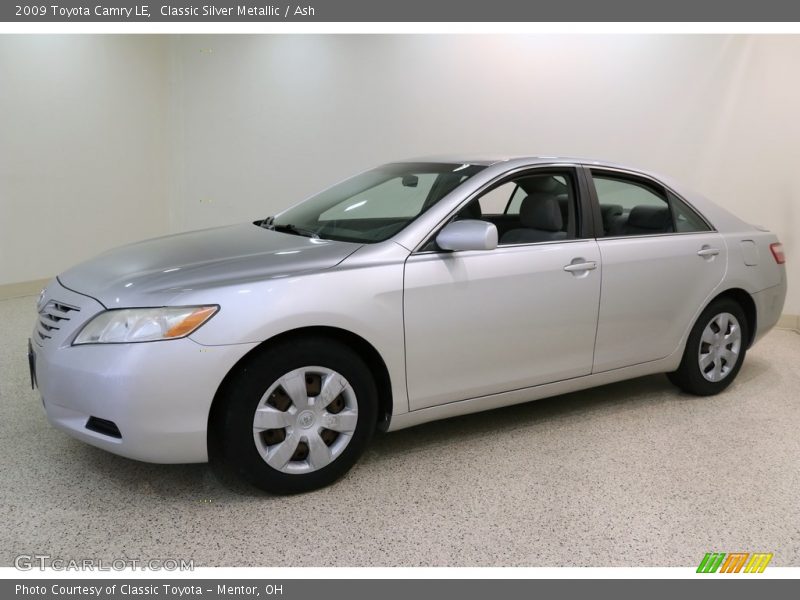 Classic Silver Metallic / Ash 2009 Toyota Camry LE