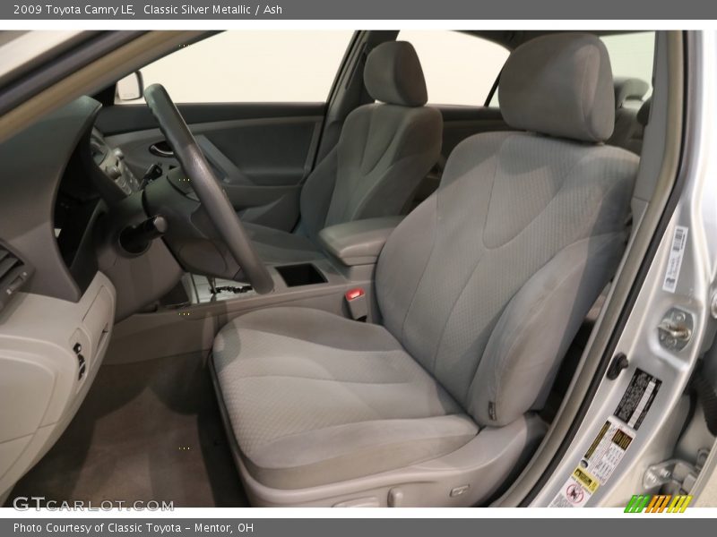 Classic Silver Metallic / Ash 2009 Toyota Camry LE