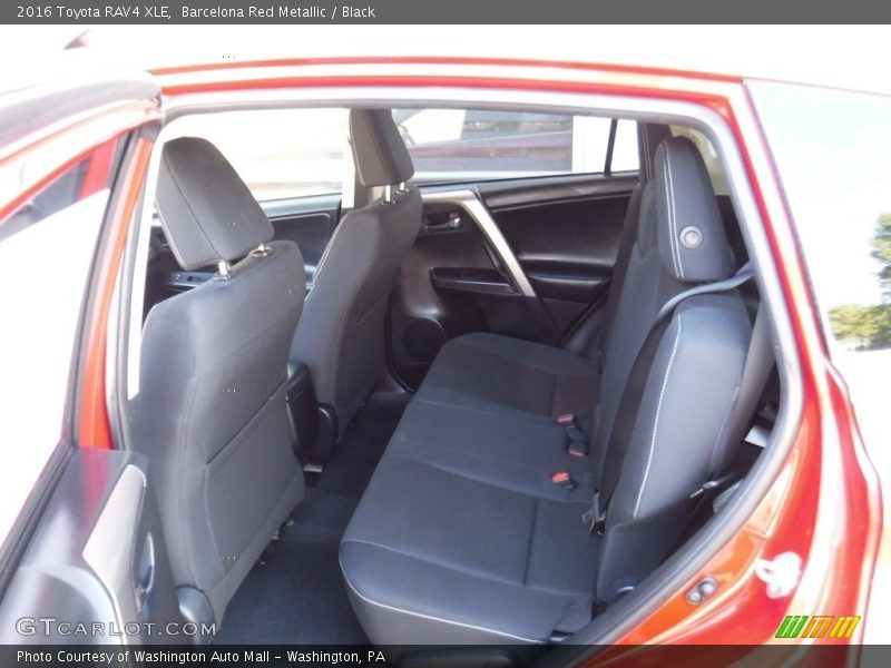 Barcelona Red Metallic / Black 2016 Toyota RAV4 XLE