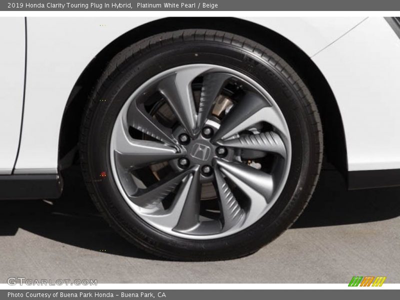 Platinum White Pearl / Beige 2019 Honda Clarity Touring Plug In Hybrid