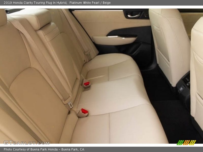 Platinum White Pearl / Beige 2019 Honda Clarity Touring Plug In Hybrid