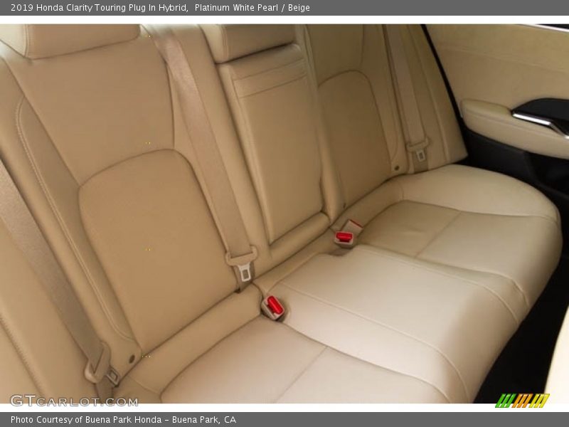 Platinum White Pearl / Beige 2019 Honda Clarity Touring Plug In Hybrid