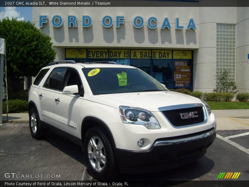 White Diamond Metallic / Titanium 2007 GMC Acadia SLT
