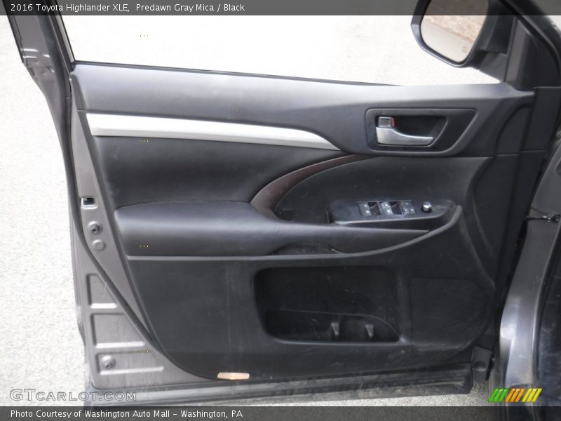 Predawn Gray Mica / Black 2016 Toyota Highlander XLE
