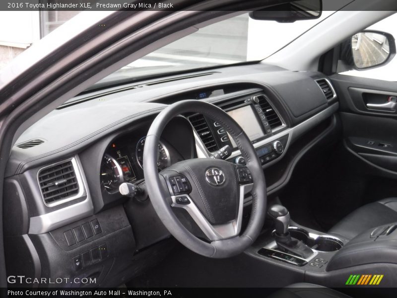 Predawn Gray Mica / Black 2016 Toyota Highlander XLE