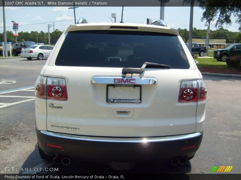 White Diamond Metallic / Titanium 2007 GMC Acadia SLT