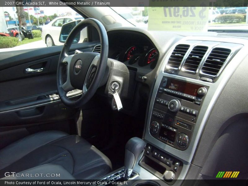 White Diamond Metallic / Titanium 2007 GMC Acadia SLT