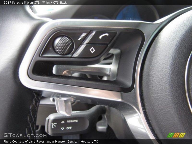 White / GTS Black 2017 Porsche Macan GTS