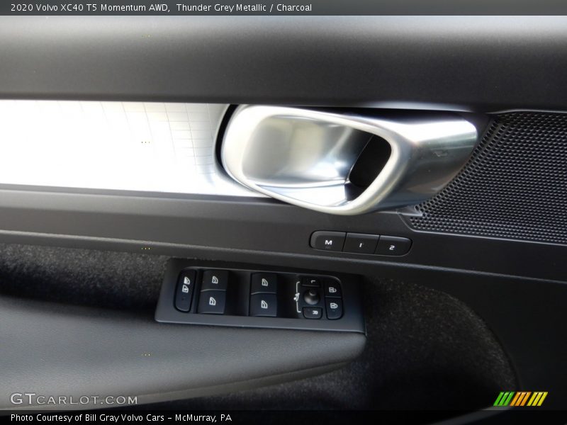 Controls of 2020 XC40 T5 Momentum AWD