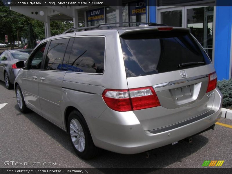 Silver Pearl Metallic / Black 2005 Honda Odyssey Touring