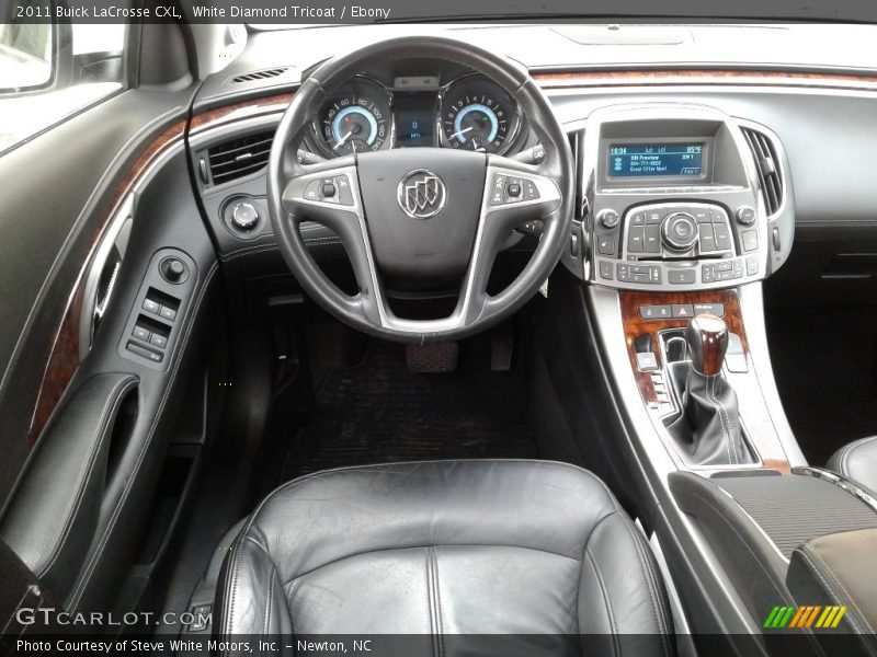 White Diamond Tricoat / Ebony 2011 Buick LaCrosse CXL