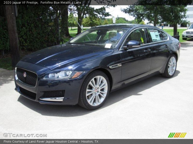 Front 3/4 View of 2020 XF Prestige