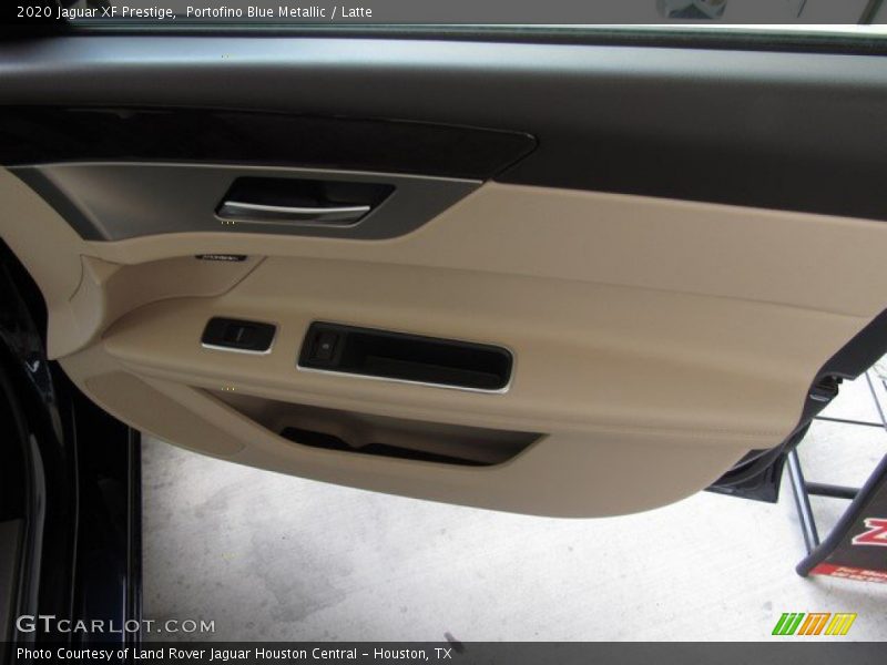 Door Panel of 2020 XF Prestige