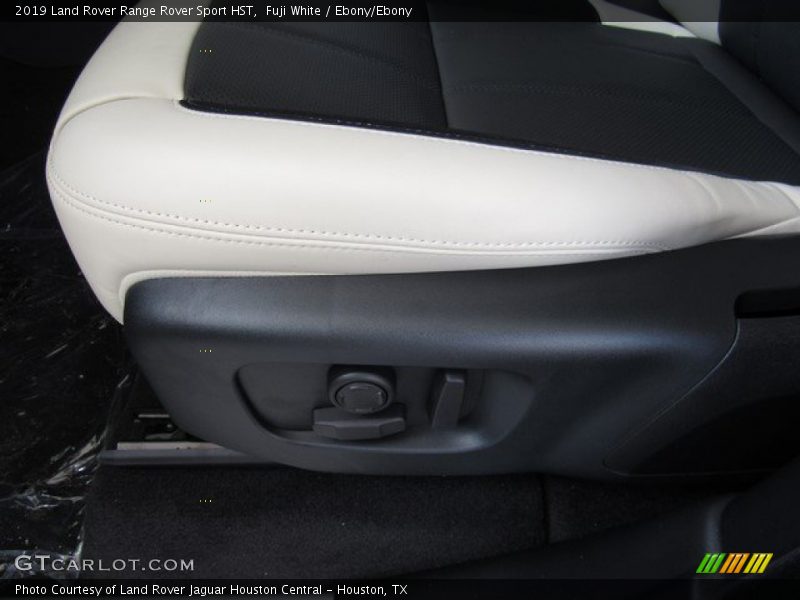 Fuji White / Ebony/Ebony 2019 Land Rover Range Rover Sport HST