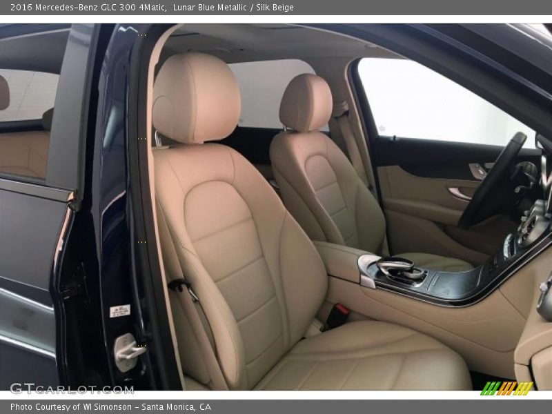 Lunar Blue Metallic / Silk Beige 2016 Mercedes-Benz GLC 300 4Matic