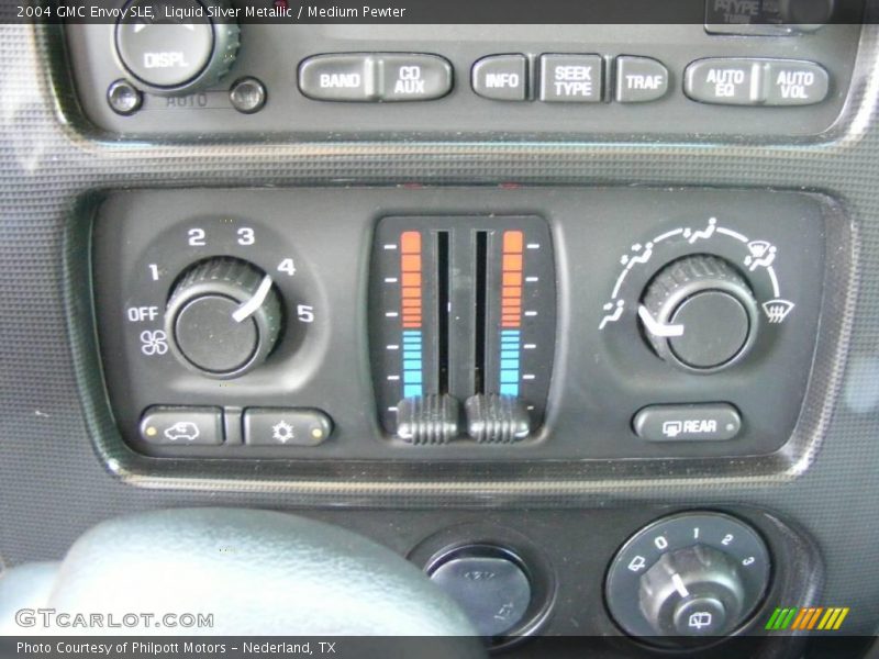Liquid Silver Metallic / Medium Pewter 2004 GMC Envoy SLE