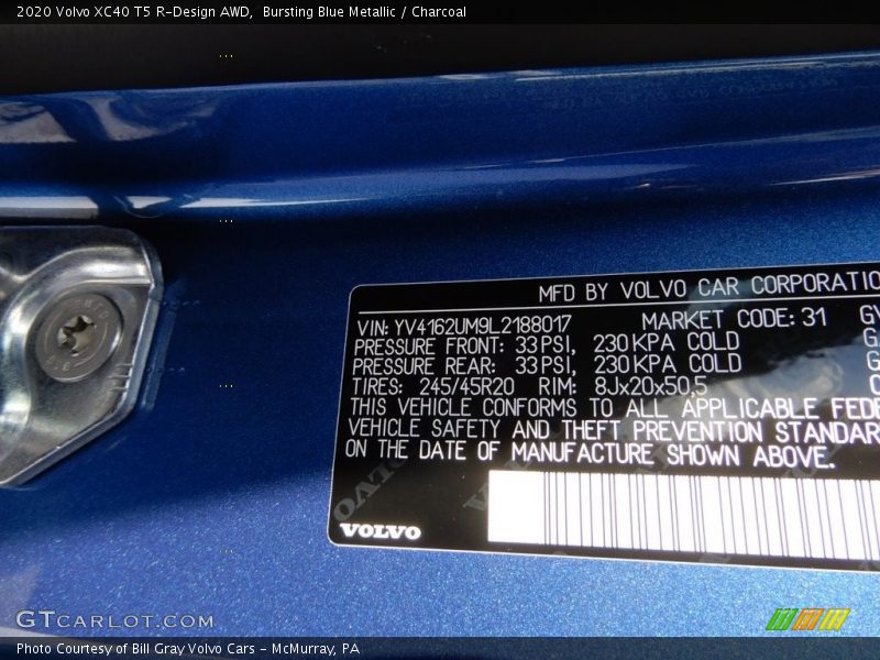 Bursting Blue Metallic / Charcoal 2020 Volvo XC40 T5 R-Design AWD