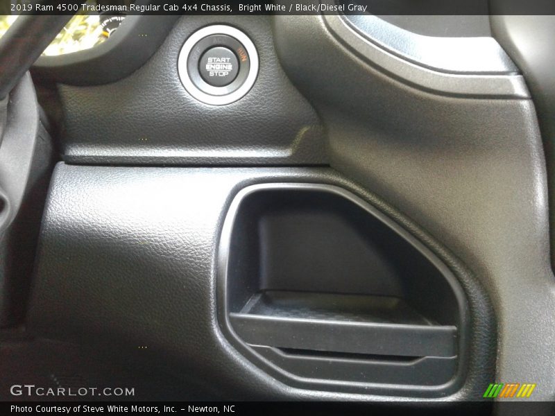 Bright White / Black/Diesel Gray 2019 Ram 4500 Tradesman Regular Cab 4x4 Chassis