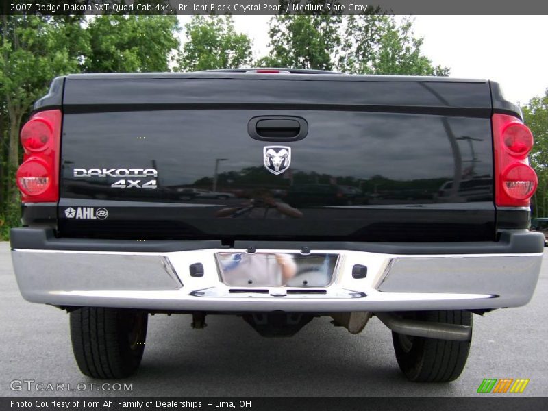 Brilliant Black Crystal Pearl / Medium Slate Gray 2007 Dodge Dakota SXT Quad Cab 4x4