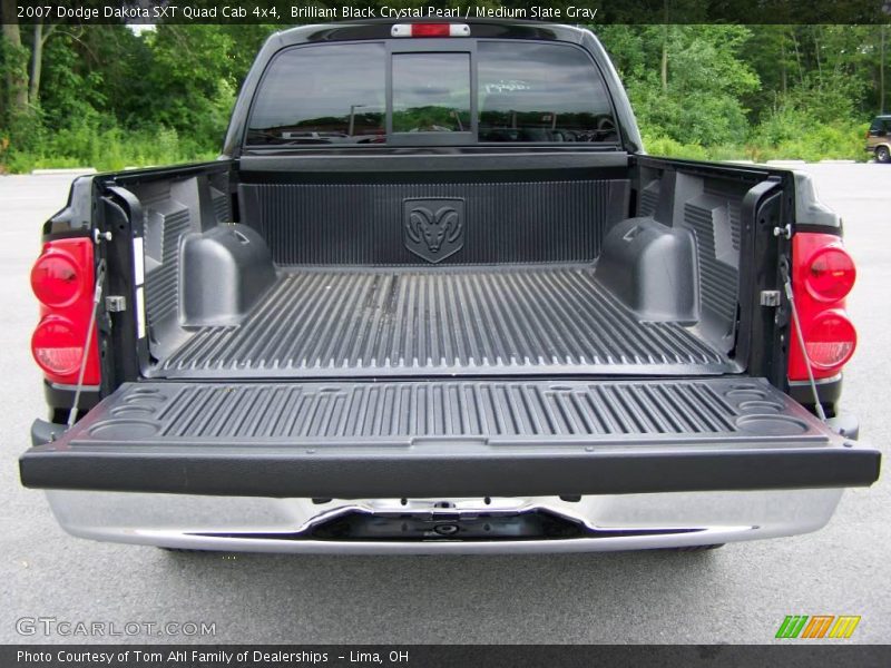 Brilliant Black Crystal Pearl / Medium Slate Gray 2007 Dodge Dakota SXT Quad Cab 4x4