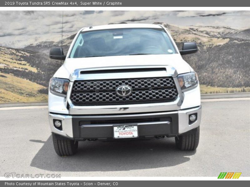 Super White / Graphite 2019 Toyota Tundra SR5 CrewMax 4x4