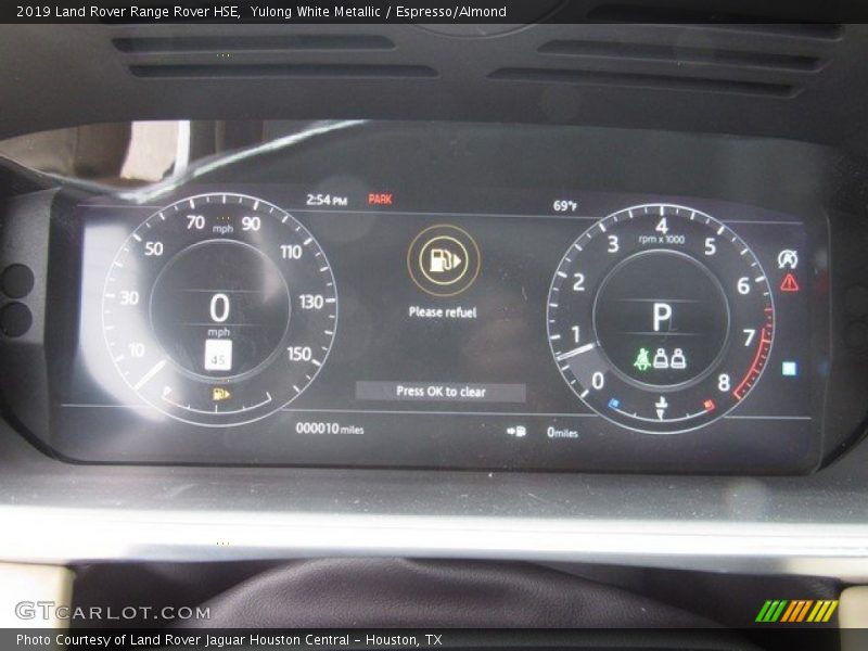 Yulong White Metallic / Espresso/Almond 2019 Land Rover Range Rover HSE