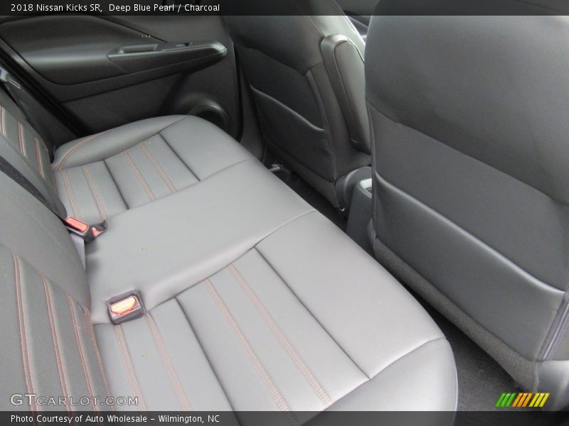 Deep Blue Pearl / Charcoal 2018 Nissan Kicks SR