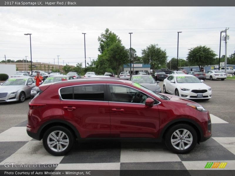 Hyper Red / Black 2017 Kia Sportage LX