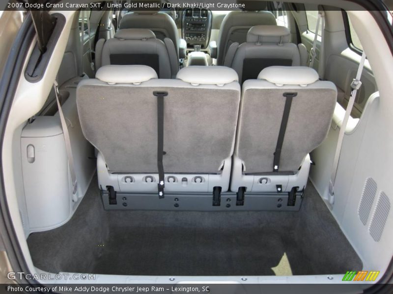 Linen Gold Metallic / Dark Khaki/Light Graystone 2007 Dodge Grand Caravan SXT