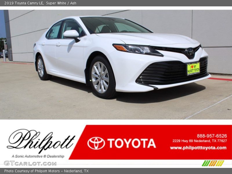 Super White / Ash 2019 Toyota Camry LE