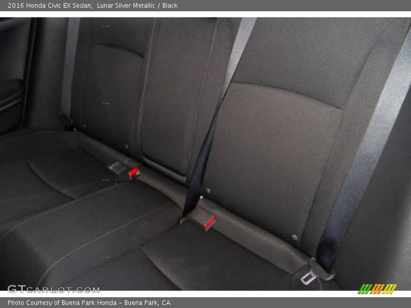 Lunar Silver Metallic / Black 2016 Honda Civic EX Sedan